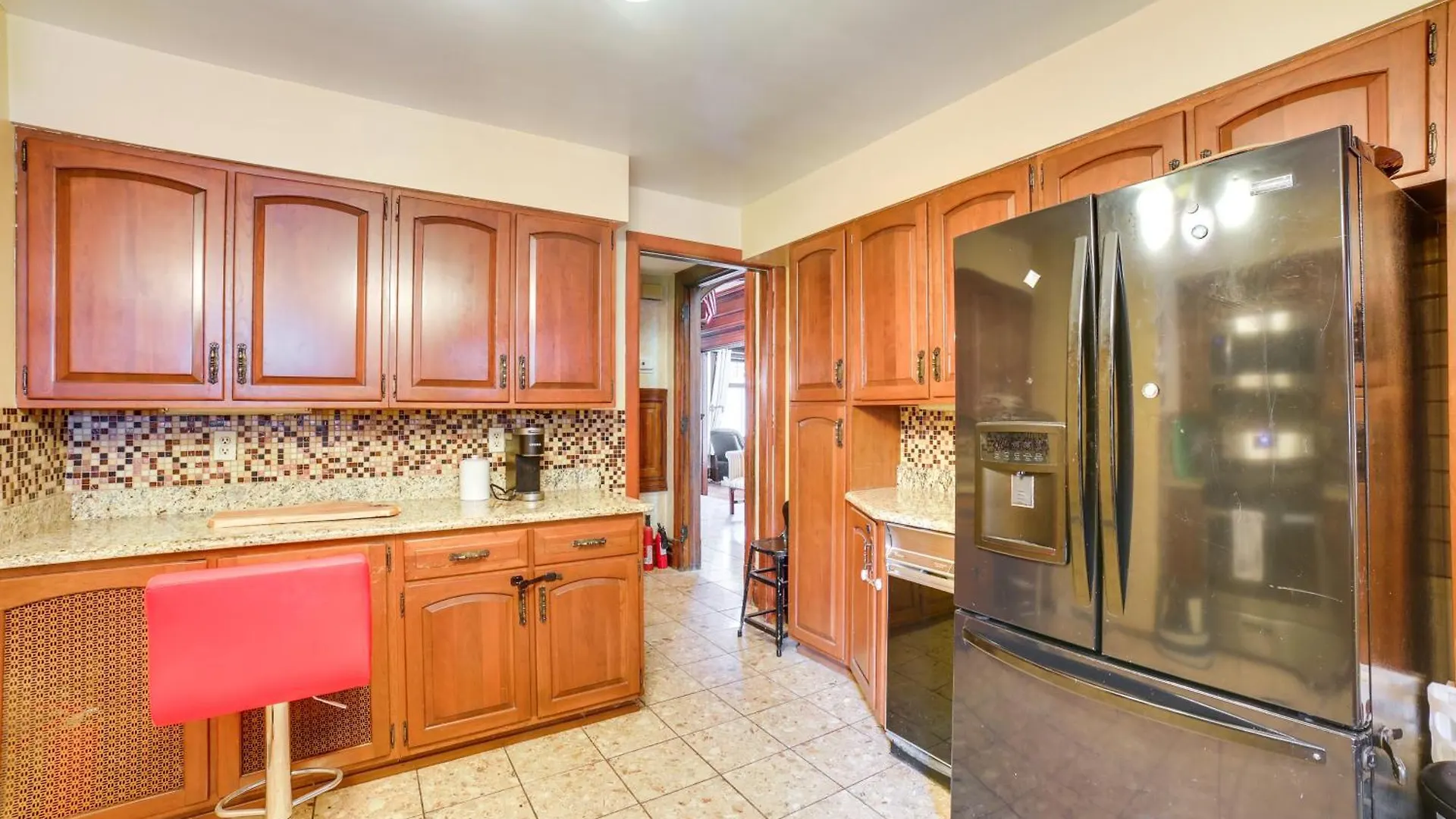 Spacious Pittsburgh Rental Walk To Frick Park!